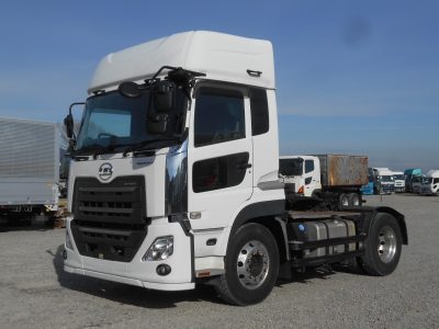 KI124　R3　トラクタ