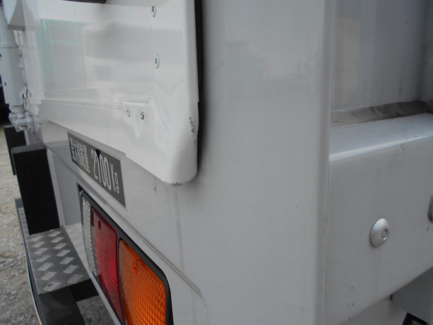 KI206　R5　アルミウィング