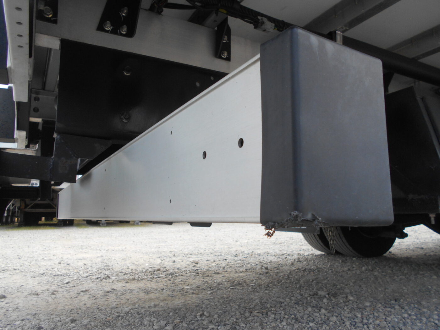 KI206　R5　アルミウィング