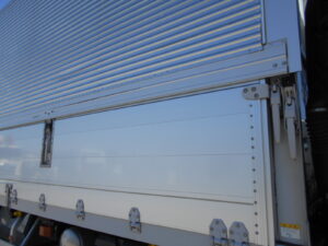 KI272　R1　アルミウィング